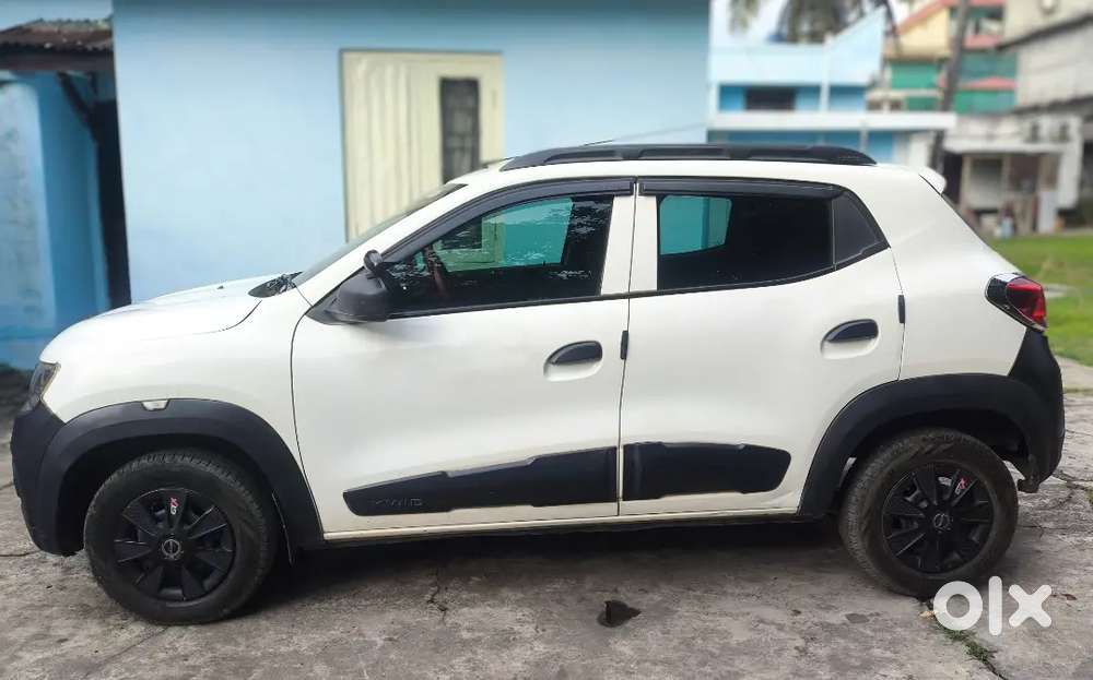 Renault Kwid 2017 Petrol Well Maintained