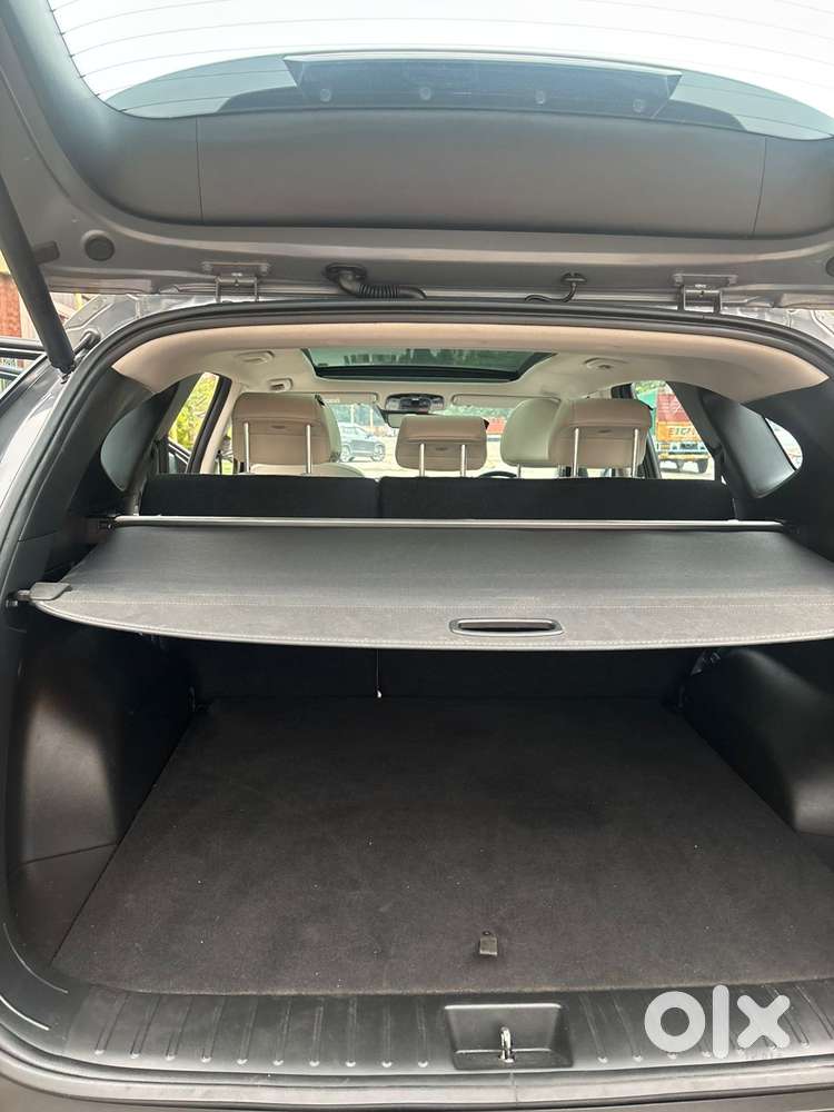 Hyundai Tucson 2.0 Signature Petrol At, 2024, Petrol