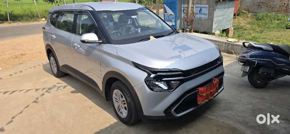 Kia Carens 1.5 Premium 2024