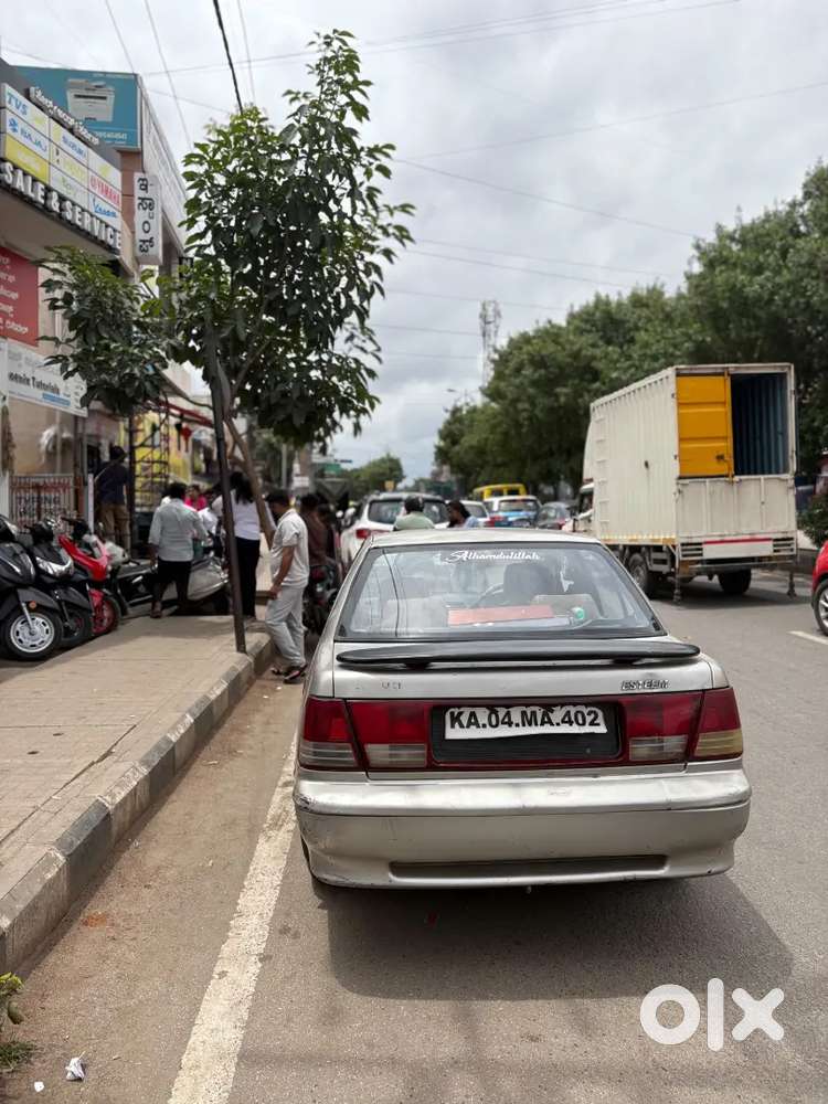 Maruti Suzuki Esteem Lxi 2003 Petrol