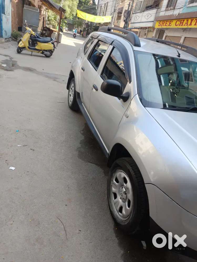 Renault Duster 2013 Diesel 130000 Km Driven