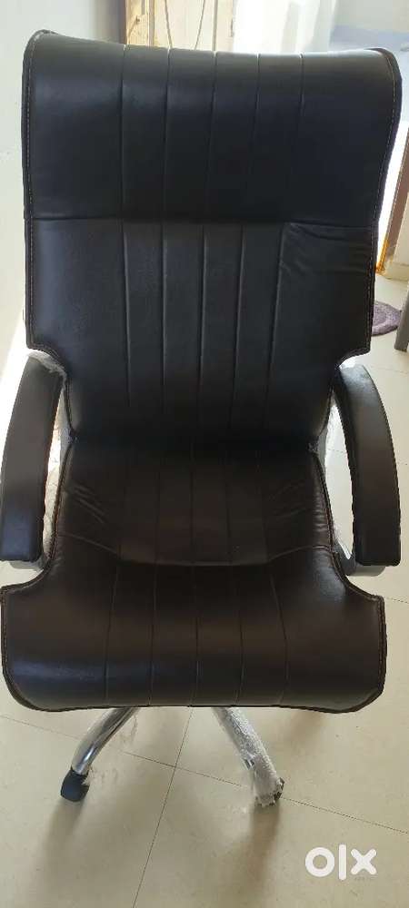 Brand new Boss Office Chair