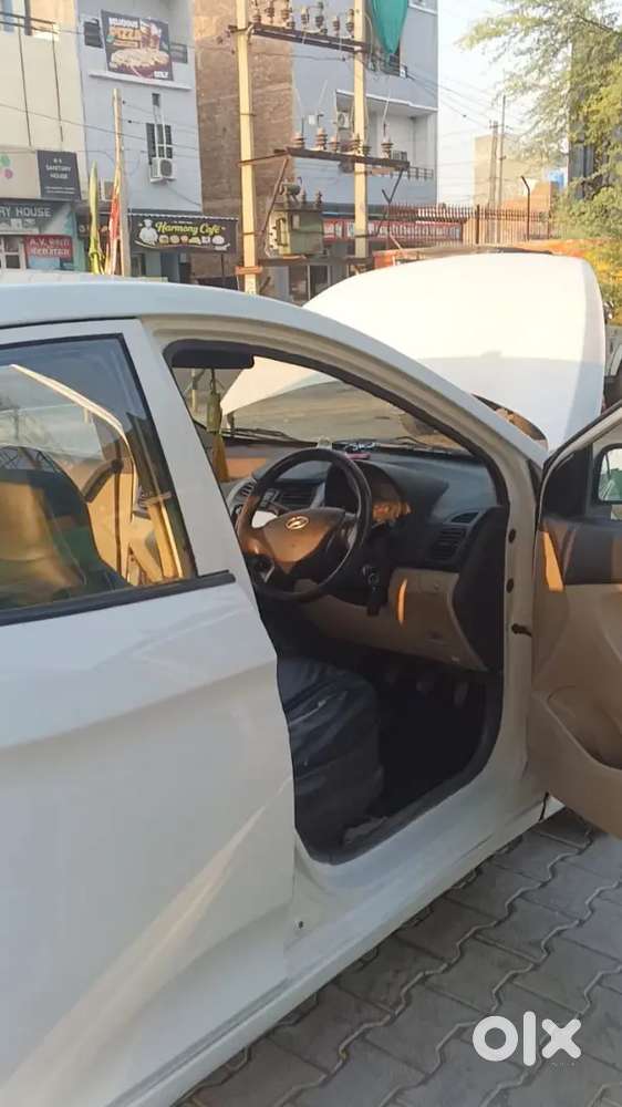Hyundai Eon Era+ With Touch Screen & 3d Sound