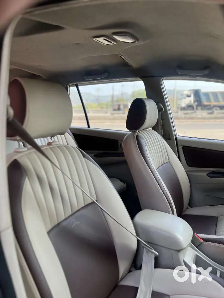 Toyota Innova 2013 Diesel Well Maintained