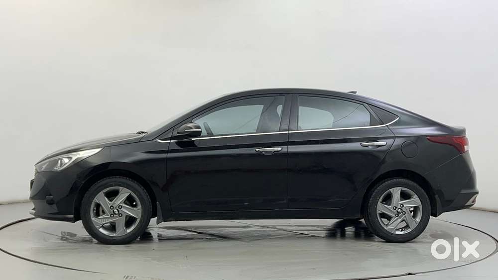 Hyundai Verna 1.5 Sx Ivt, 2021, Petrol
