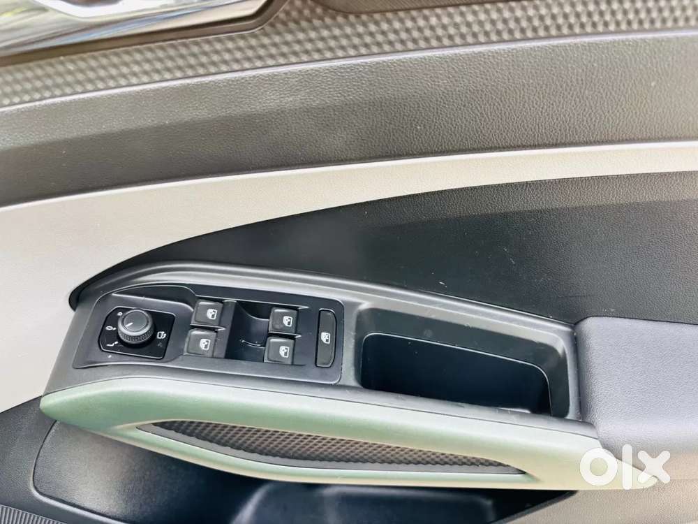 Skoda Kylaq Prestige, 2025, Petrol