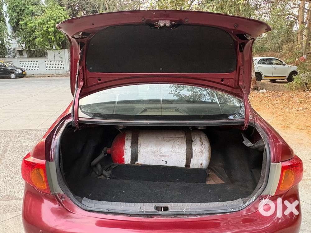 Toyota Corolla Altis Cng & Hybrids Well Maintained