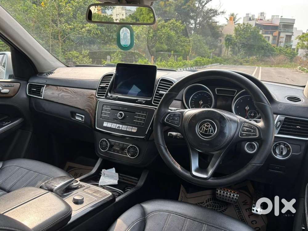 Mercedes-benz Gls 350d  2017 Model