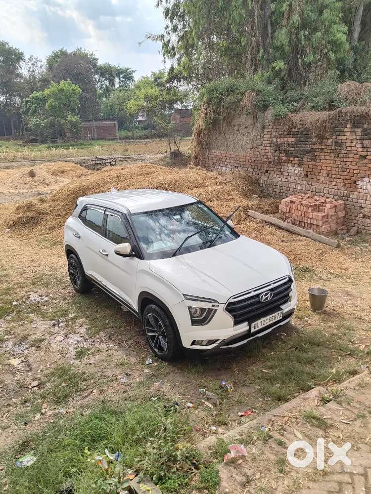 Hyundai Creta 1st Owner, 90k Km, All Top Model Accessories.
