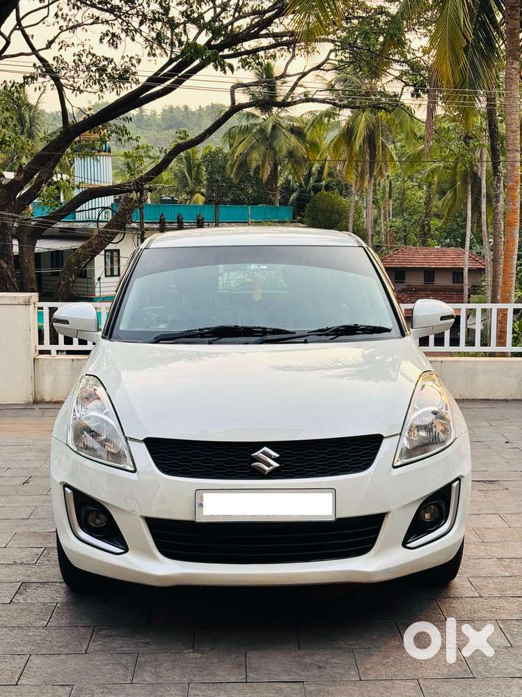 Maruti Suzuki Swift Vxi Optional, 2017, Petrol