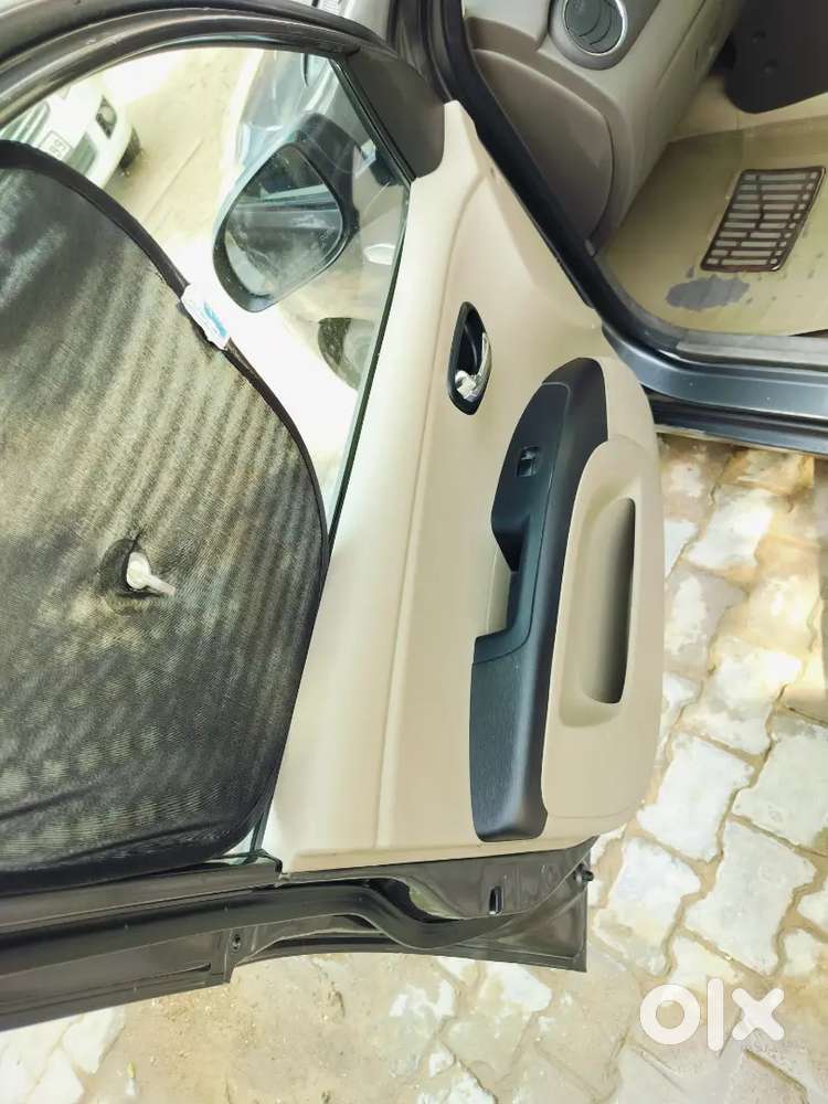 Hyundai I10 2011 Cng & Hybrids Well Maintained