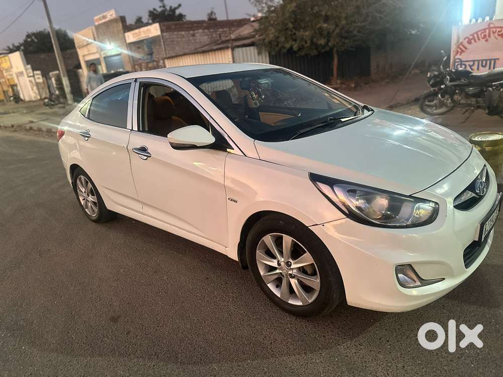 Hyundai Fluidic Verna Diesel 2012