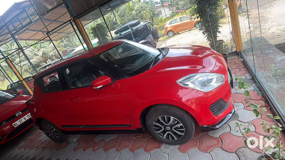 Maruti Suzuki Swift Vxi Abs Bsiv, 2022, Petrol