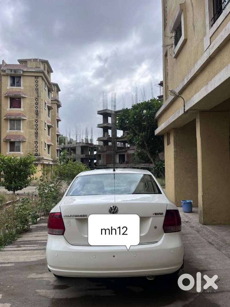 Volkswagen Vento 2010-2013 Petrol Highline, 2012, Petrol