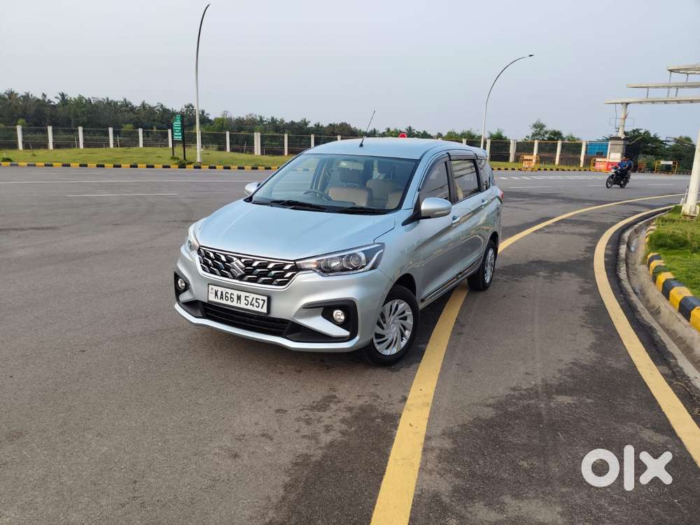 Maruti Suzuki Ertiga Vxi Shvs, 2023, Petrol