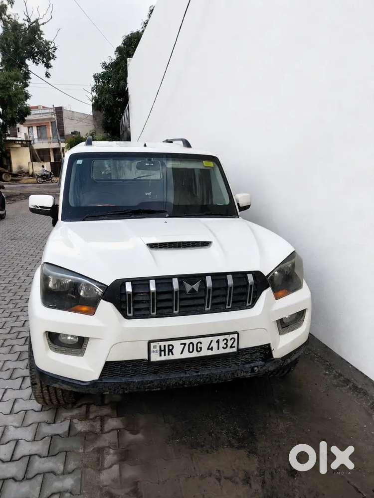 Mahindra Scorpio Classic 2015