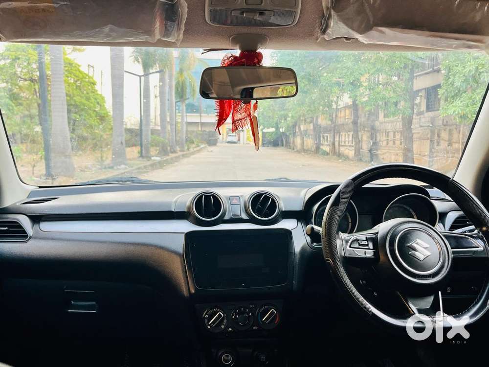 Maruti Suzuki Swift Vxi Abs Bsiv, 2021, Petrol
