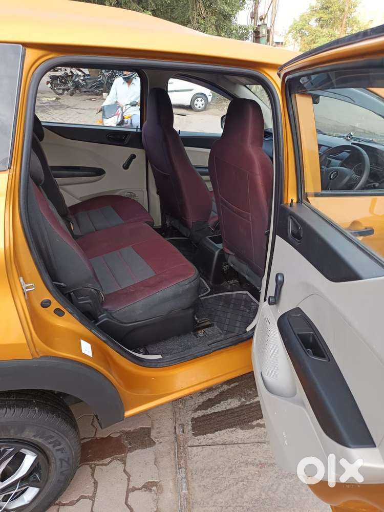 Renault Triber 1.0 Rxe, 2020, Petrol