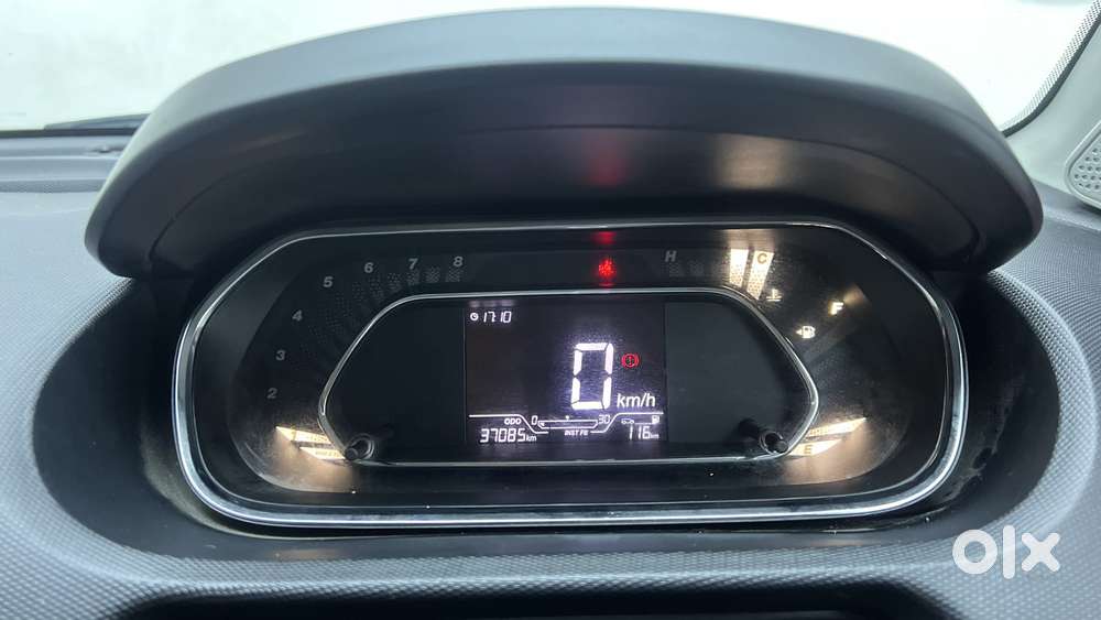 Tata Tiago 1.2 Revotron Xz Plus Dual Tone, 2021, Petrol