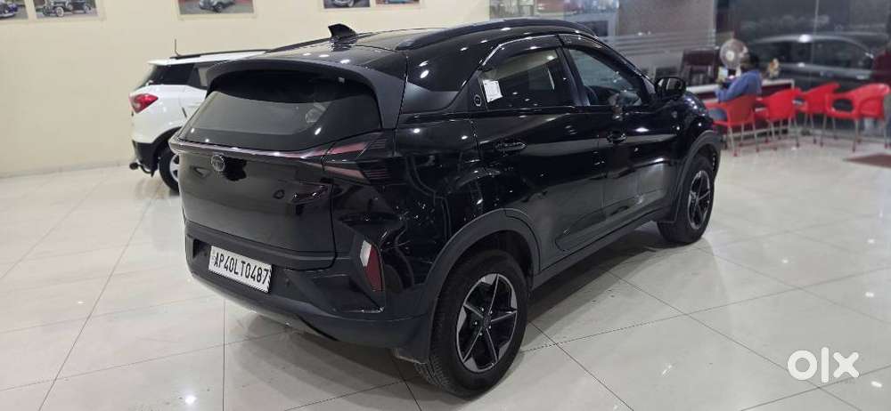 Tata Nexon 1.5 Revotorq Xza Plus (l) Dark Edition, 2026, Petrol