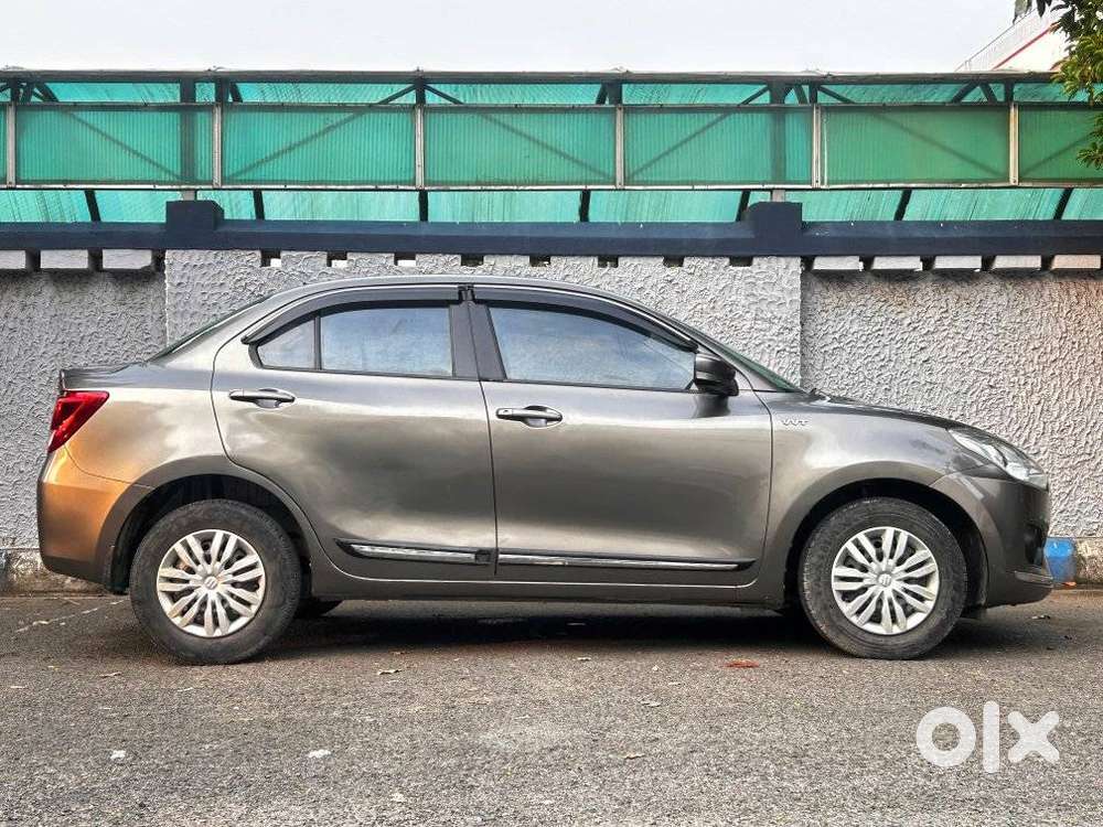 Maruti Suzuki Dzire 1.2 Vxi Amt, 2018, Petrol