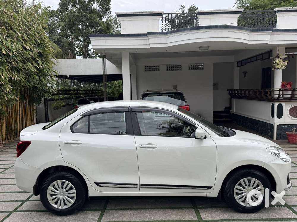 Maruti Suzuki Dzire 1.2 Vxi, 2019, Petrol