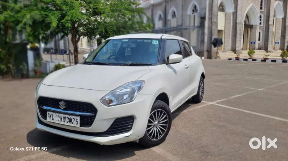 2022 Model 
Swift Vxi Petrol