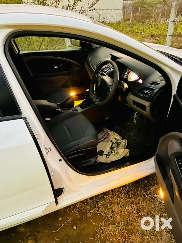 Renault Fluence 2012 Diesel First Hand