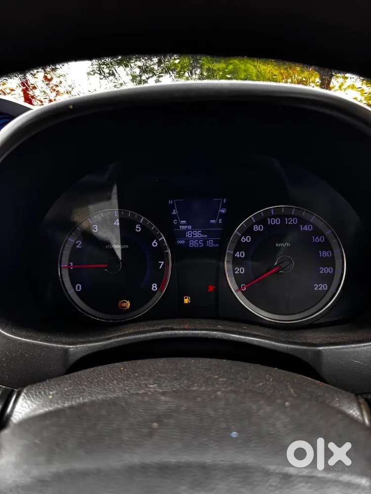 Hyundai Verna 2011 Petrol Well Maintained