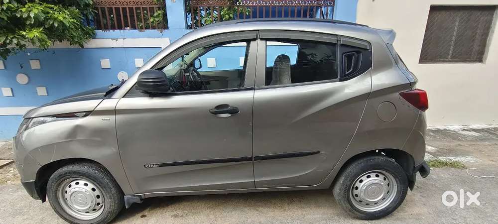 Mahindra Kuv 100 2016 Car