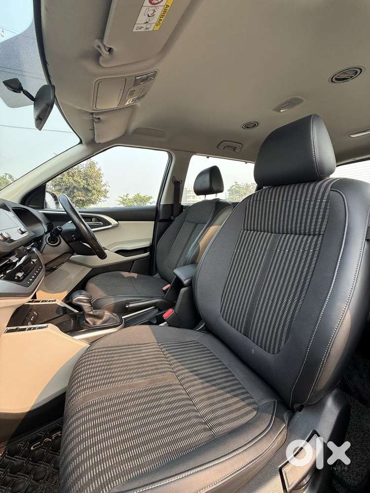 Kia Carens 1.4 Prestige Plus Turbo Dct 7 Str, 2023