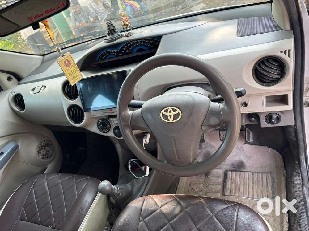 Toyota Etios Liva 2015 Diesel 300000 Km Driven