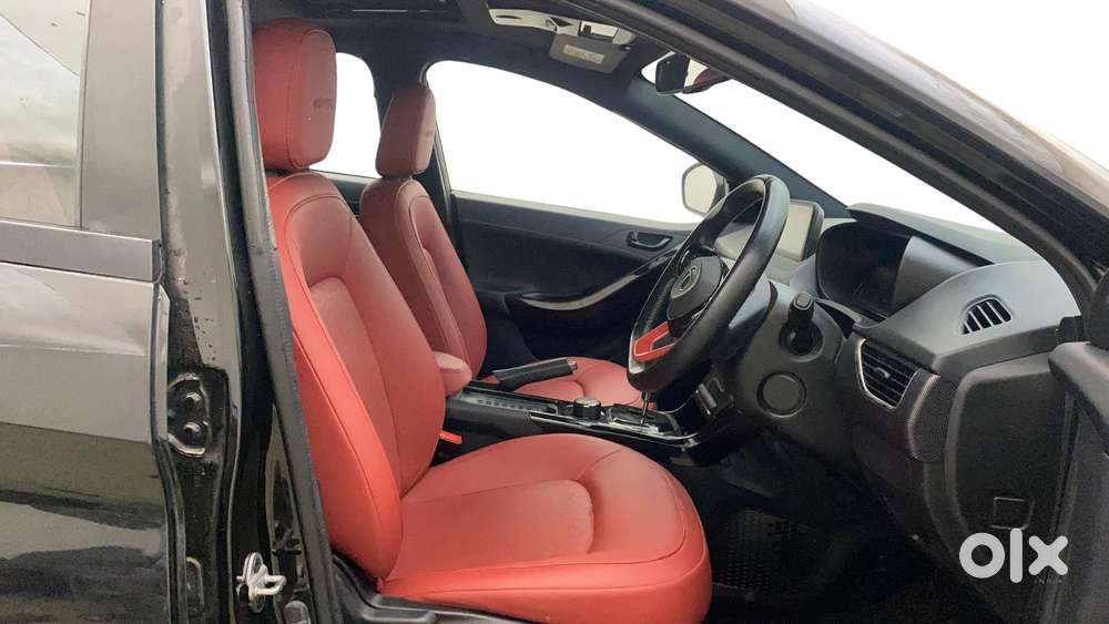 Tata Nexon 1.2 Revotron Xza Plus Luxs Red Dark Edition Amt, 2023, Pe..