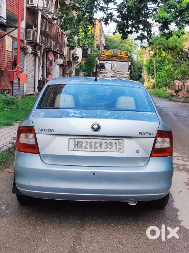 Skoda Rapid Elegance Mpi, 2015, Petrol