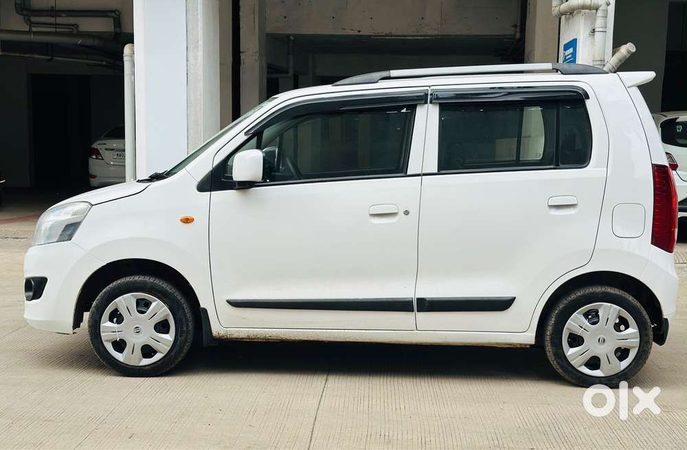Maruti Suzuki Wagon R Vxi 1.0 Cng, 2016, Cng & Hybrids