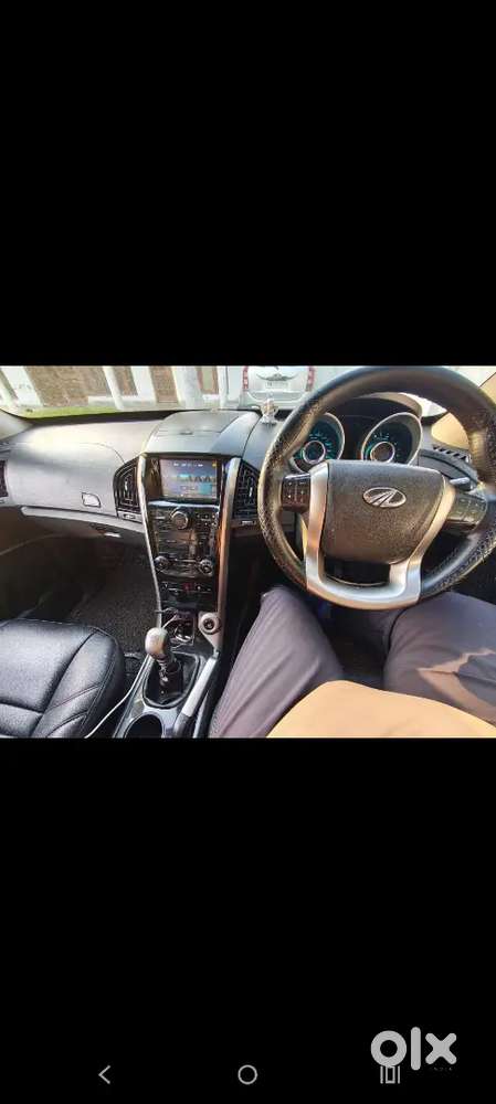Mahindra Xuv500 2018 Diesel 128000 Km Driven