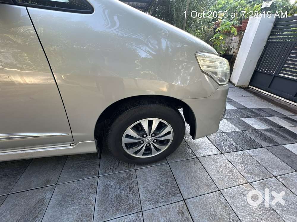Toyota Innova Diesel 2015