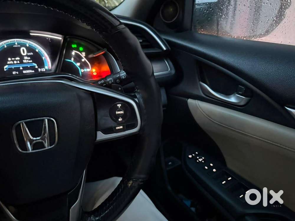 Honda Civic Zx Cvt 2019 Mint Condition
