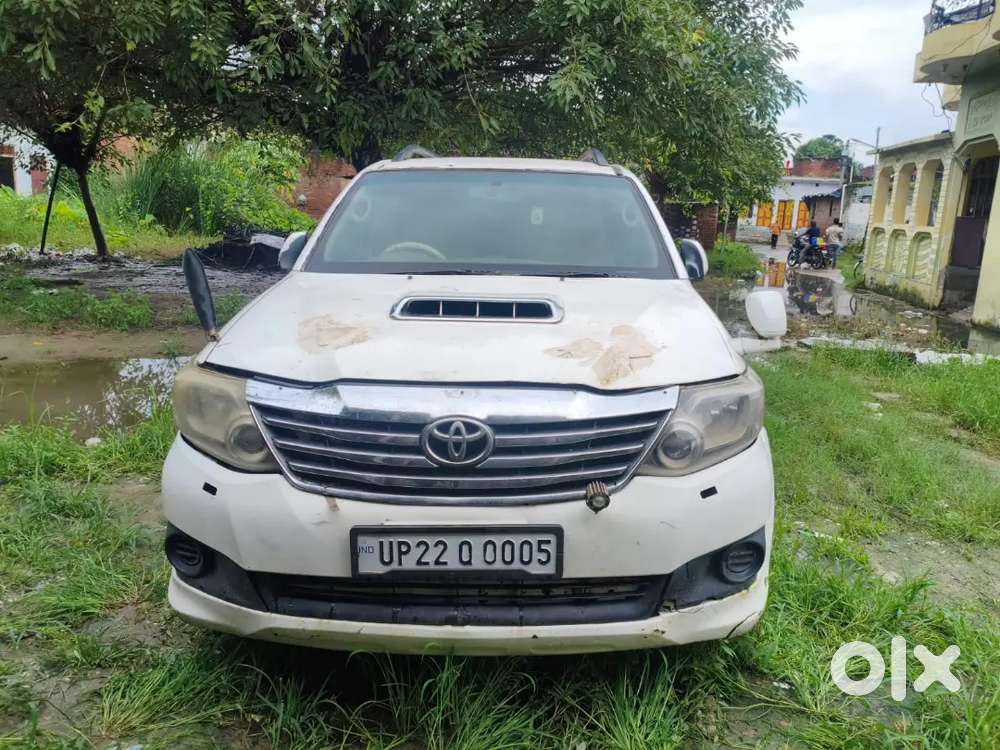 Toyota Fortuner 2013 Suv