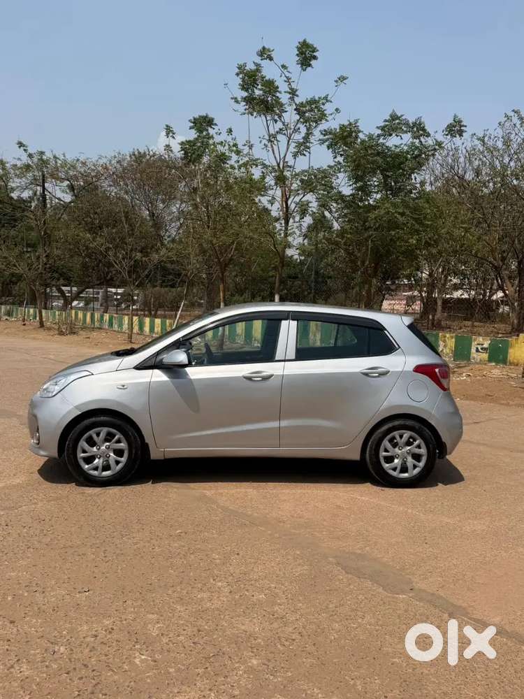 2017 Grand I10 Sportz