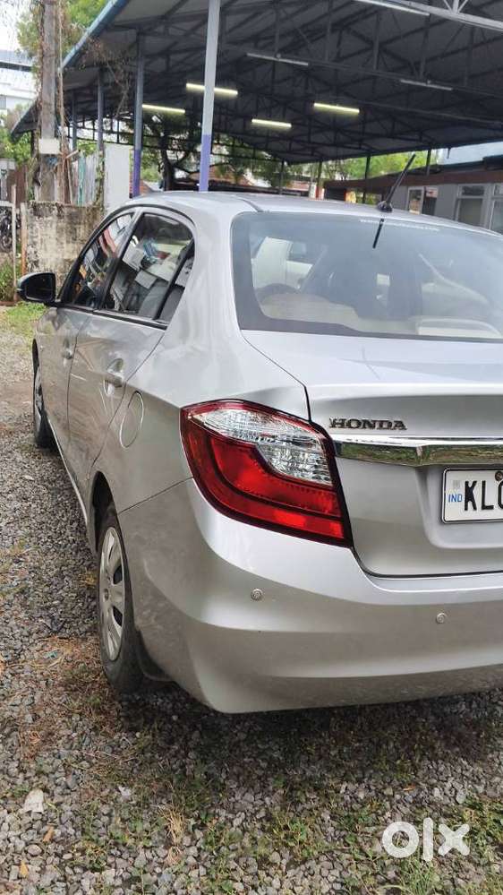 Honda Amaze, 2017, Petrol