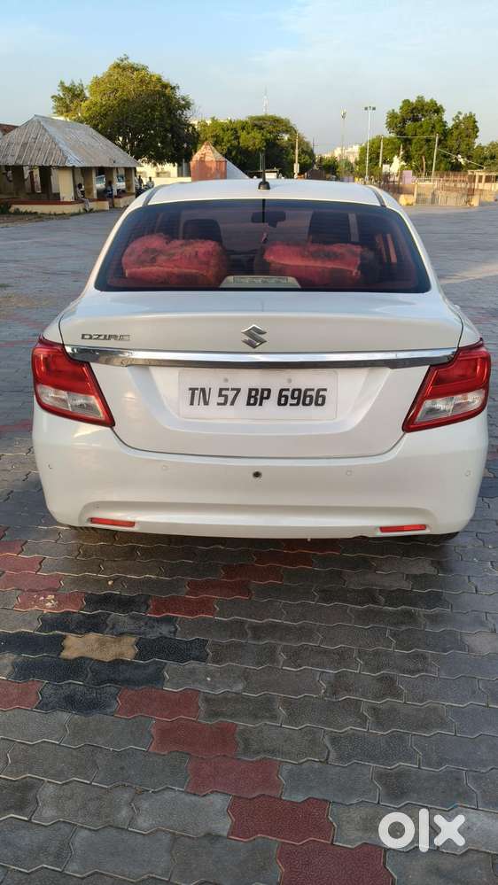 Maruti Suzuki Swift Dzire Zxi + Mt, 2023, Lpg