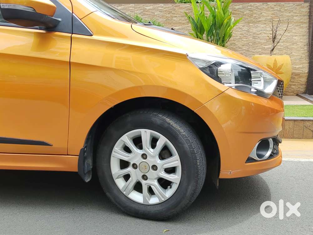 Tata Tiago 1.2 Revotron Xza, 2018, Petrol