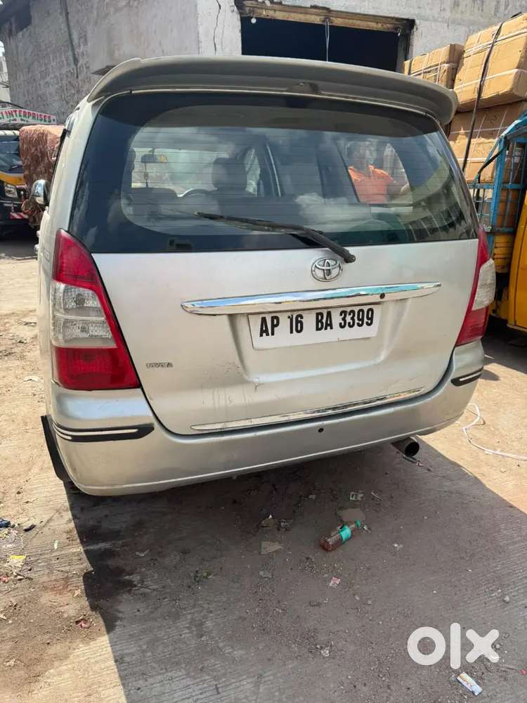 Toyota Innova 2.5 Vx 2006