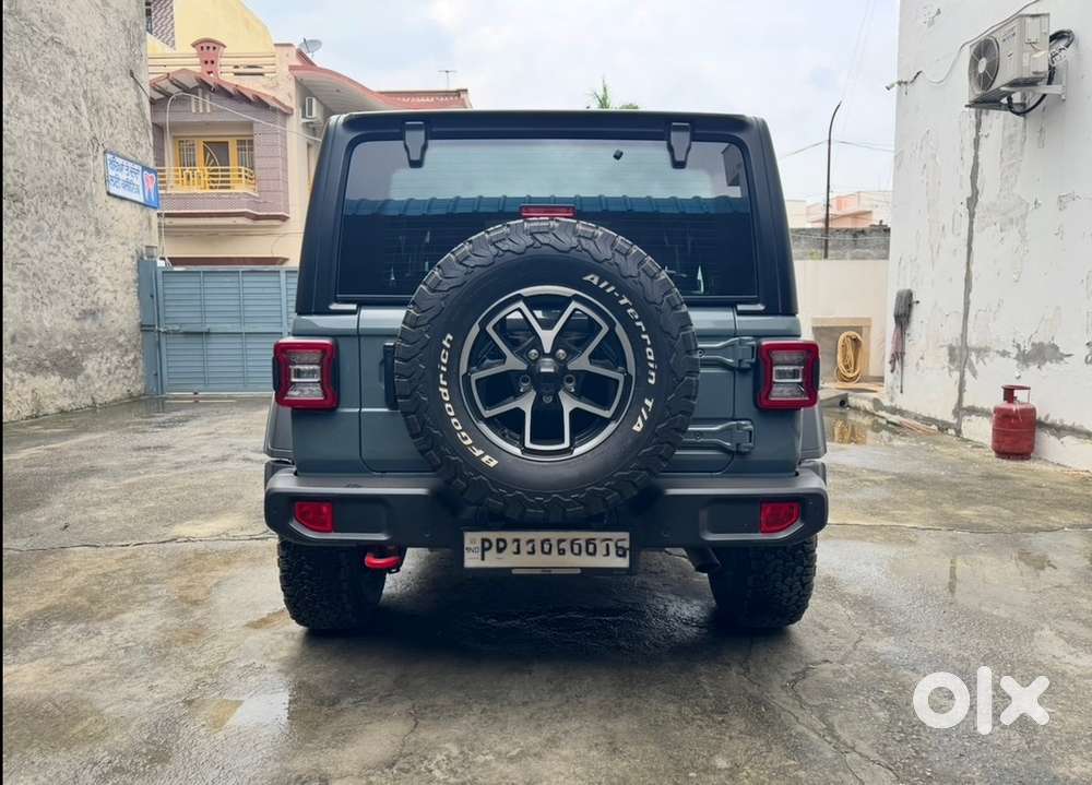 Jeep Wrangler 2024 Petrol 35000 Km Driven