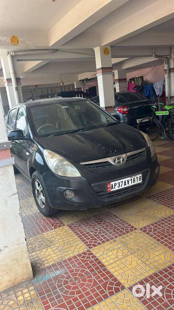 I20 Old Model