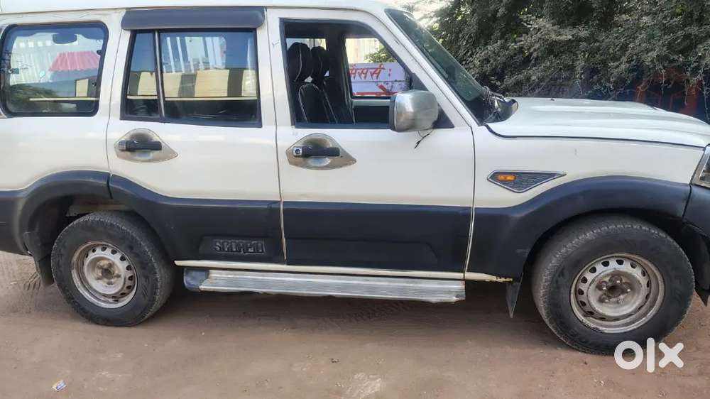 Mahindra Scorpio 2017