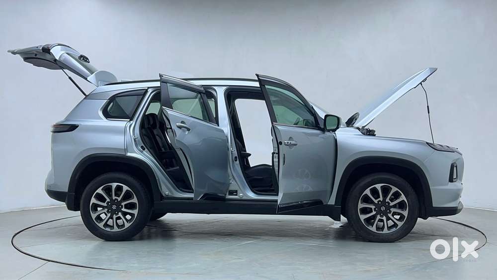 Maruti Suzuki Grand Vitara 1.5 Alpha Smart Hybrid At, 2023, Petrol