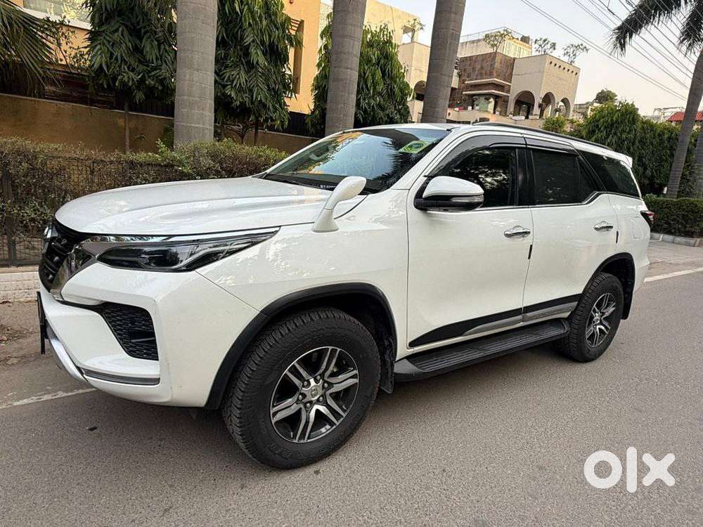 Toyota Fortuner Legender 4x2 At 2.8, 2022, Diesel