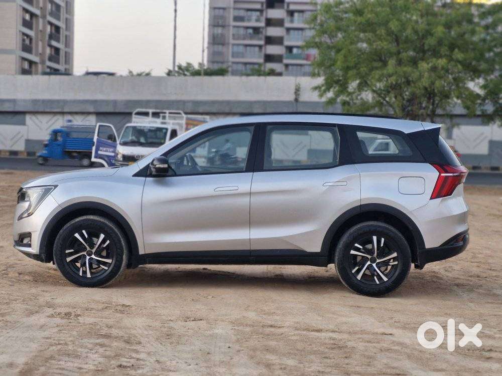 Mahindra Xuv700 2.2 Mx Diesel Mt 5 Str, 2022, Diesel